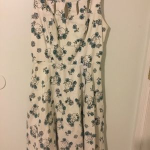 Hot Topic Skull Dress with Pockets